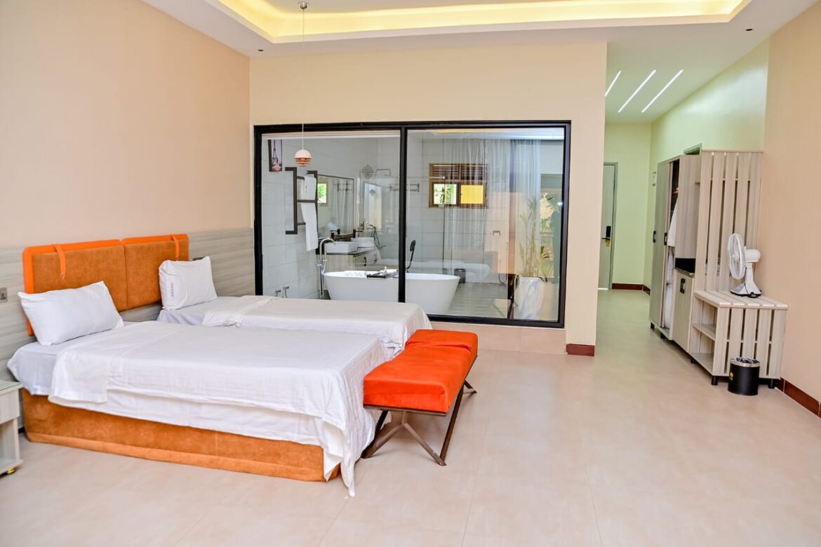 Executive Rooms with a Superior Lake View
